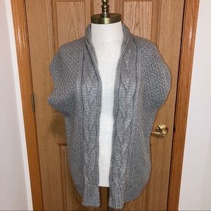 NWT Calvin Klein gray cable knit sweater vest